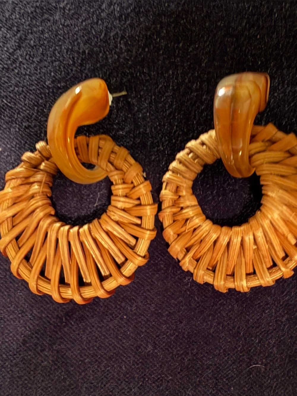 Woven Hoop Drop Earrings in Honey Brown (very sezane-coded)